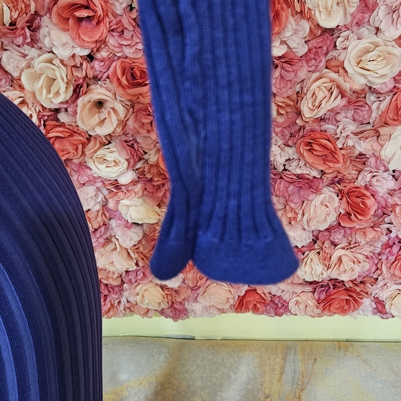 Two-piece Set(Purple)(NWT) - Picture 11 of 11